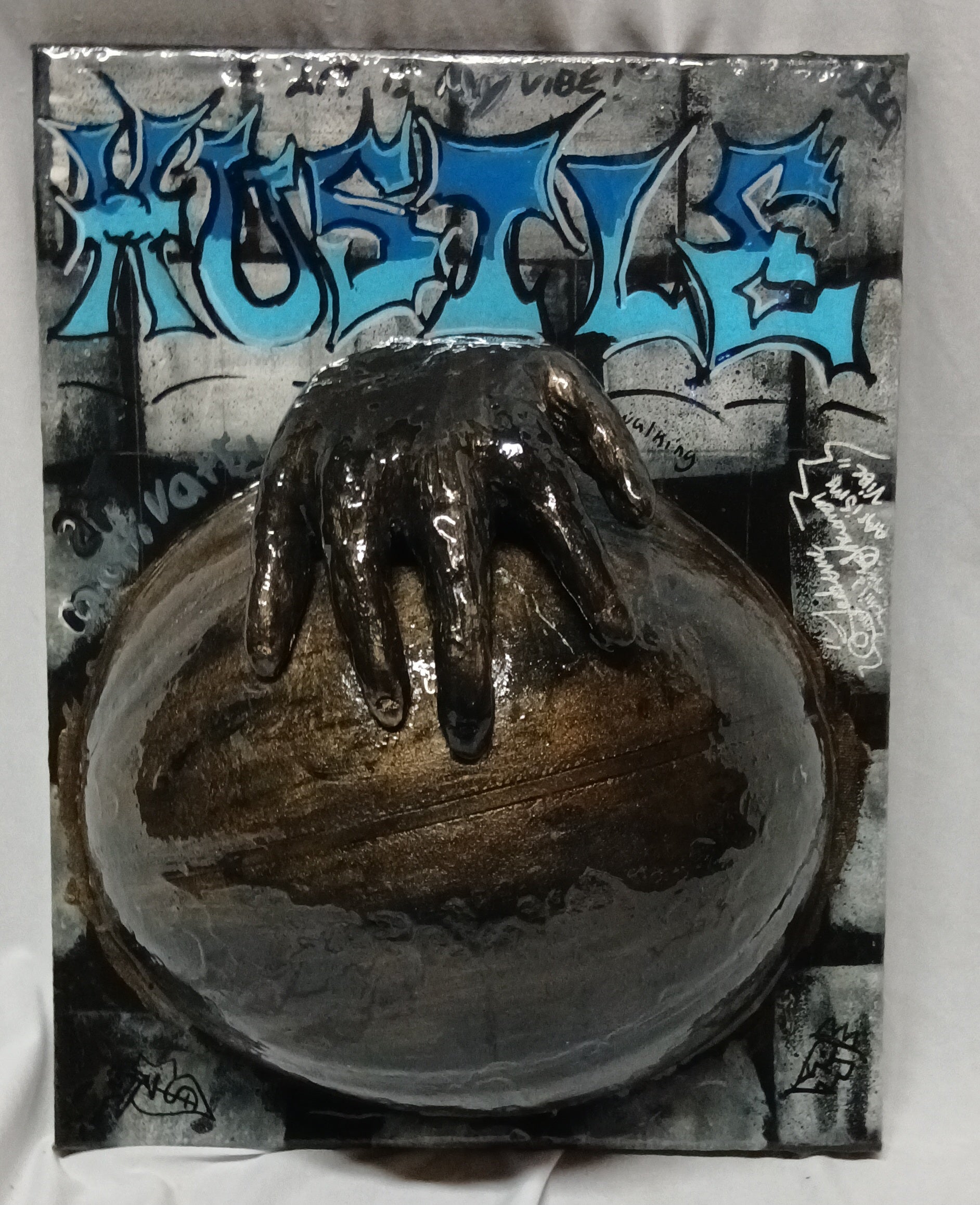 Hustle! 14x11