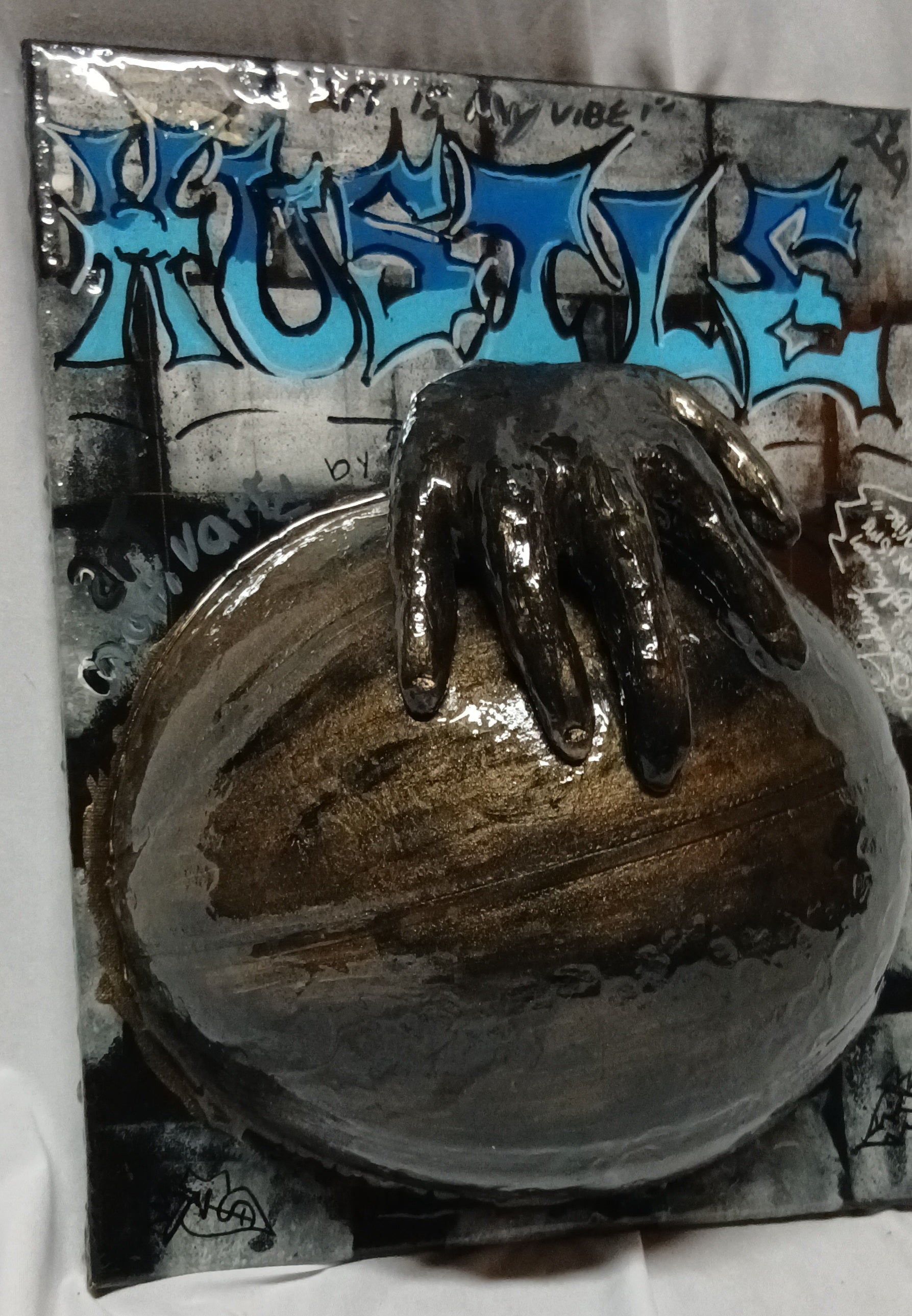 Hustle! 14x11