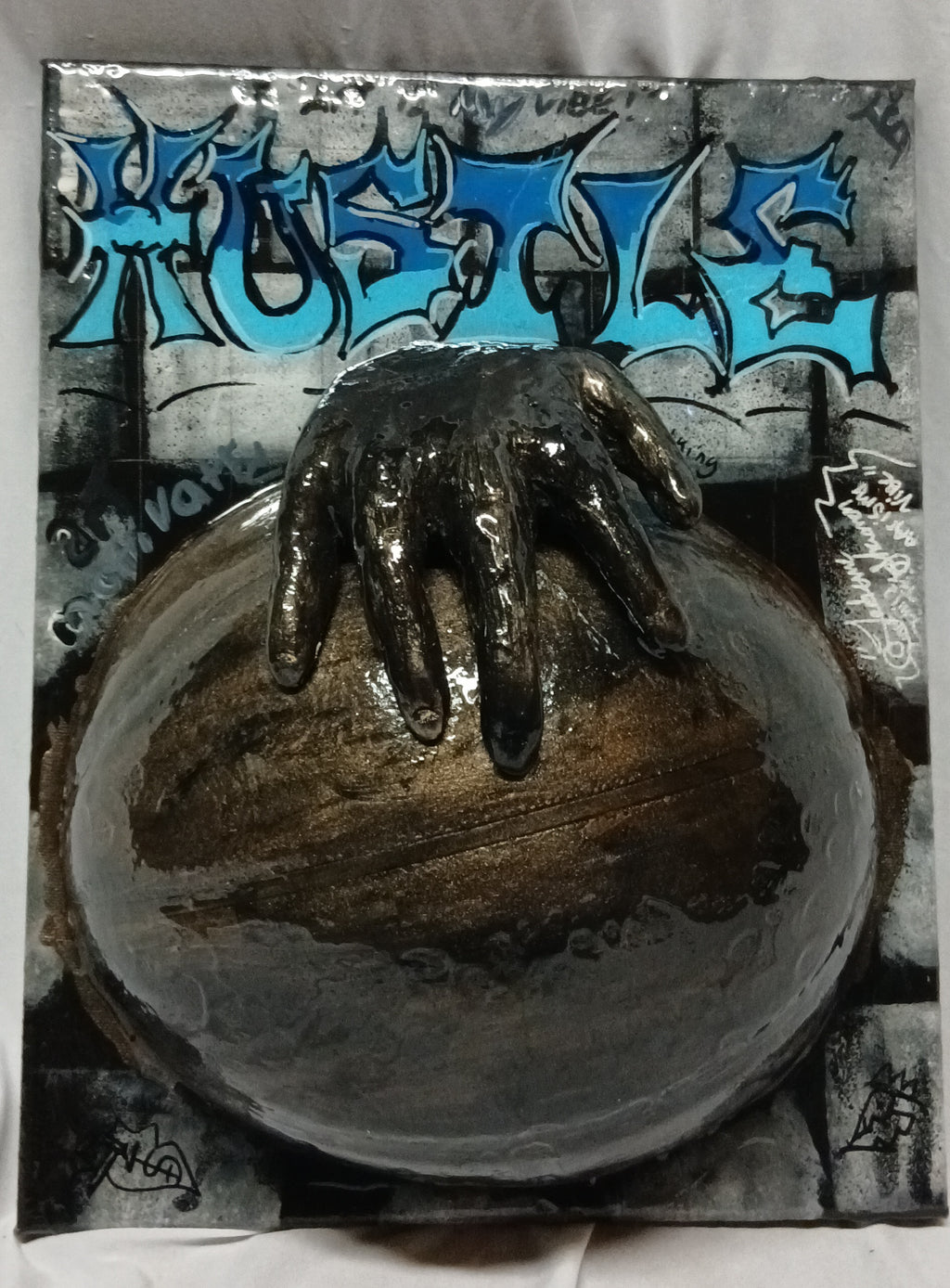 Hustle! 14x11
