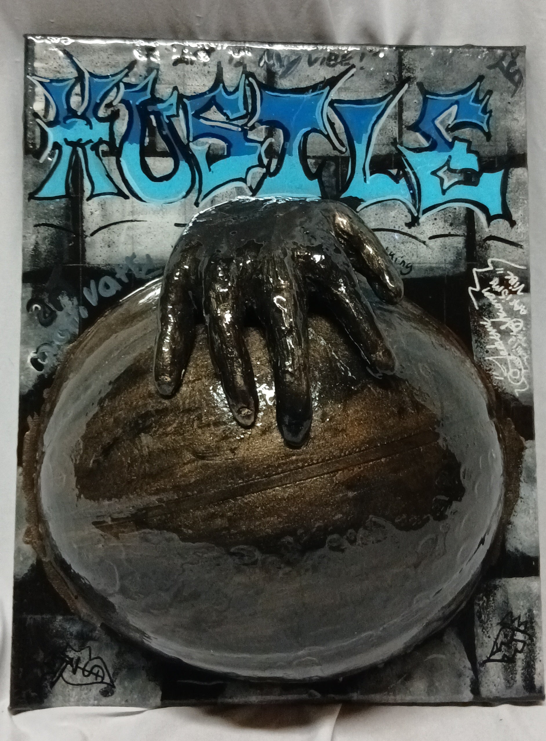 Hustle! 14x11